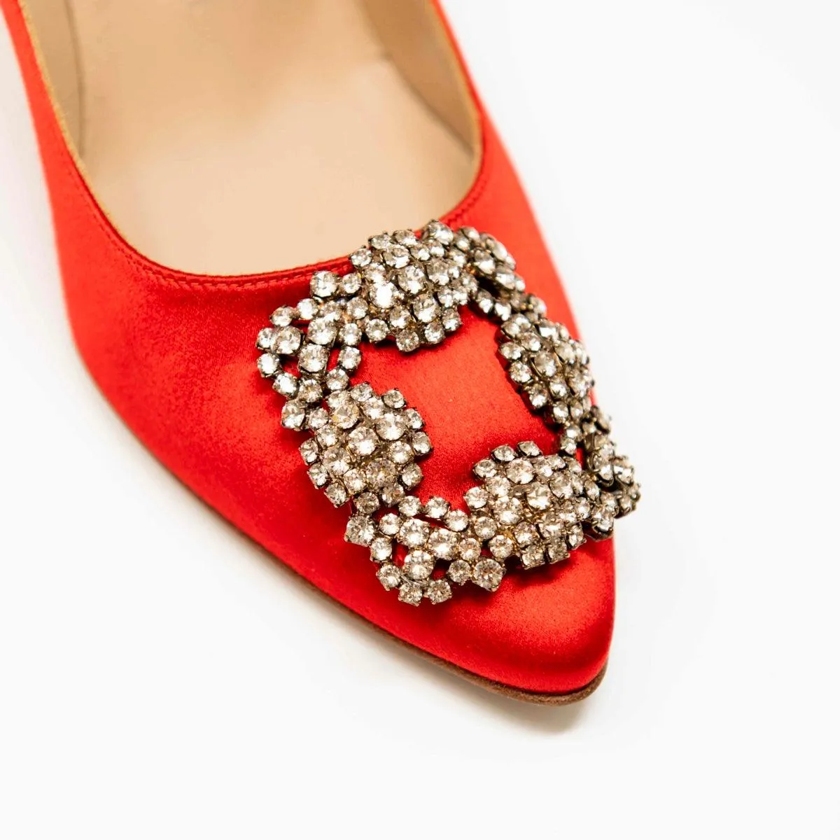 Manolo Blahnik Red Satin Hangisi Pumps 37