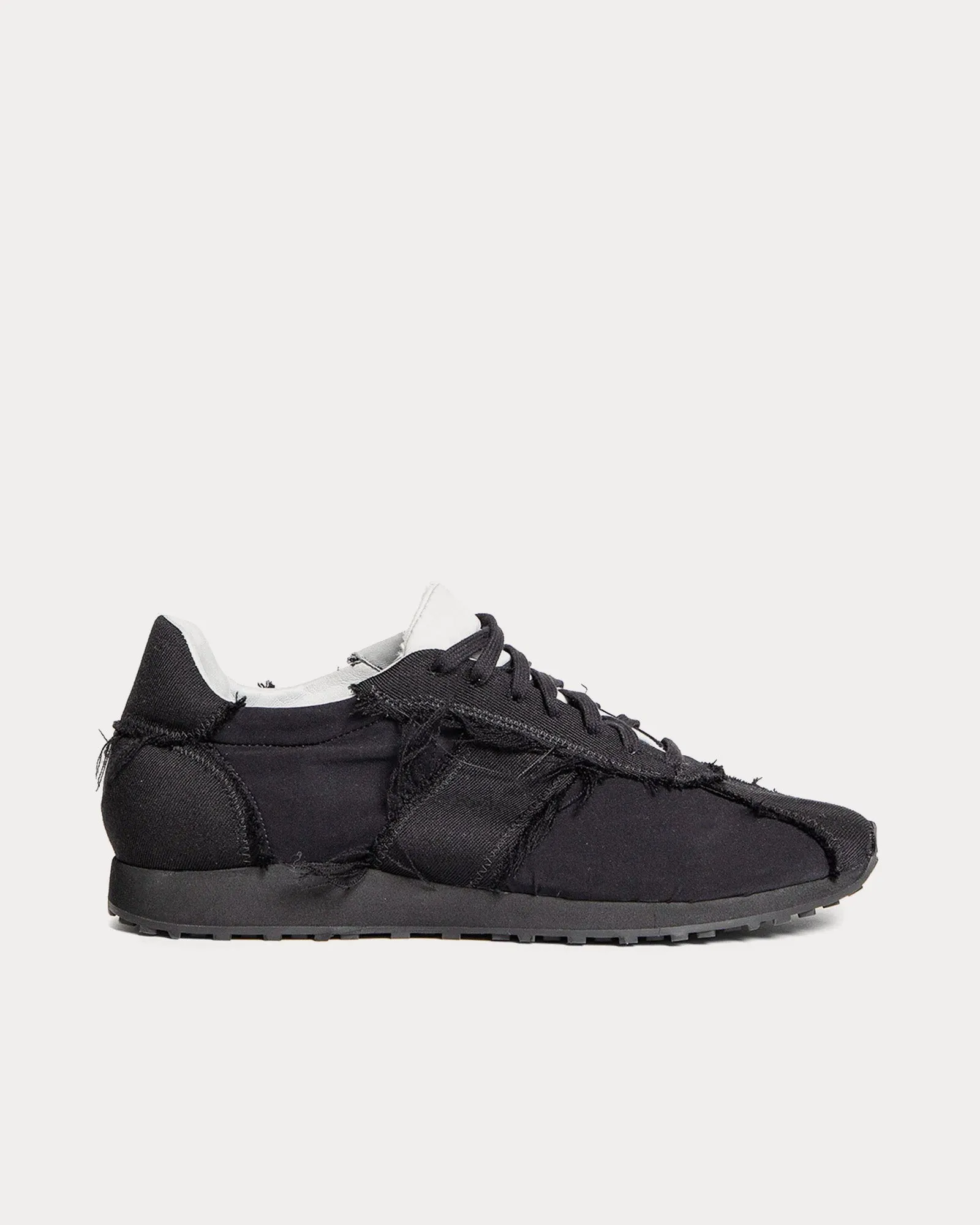 Moveo Black Low Top Sneakers